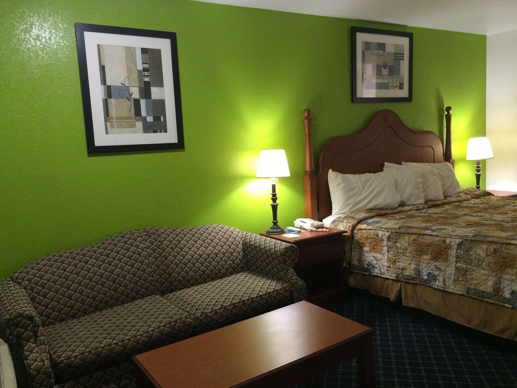 Oyo Hotel Richmond Hill Savannah Area I-95 ภายนอก รูปภาพ